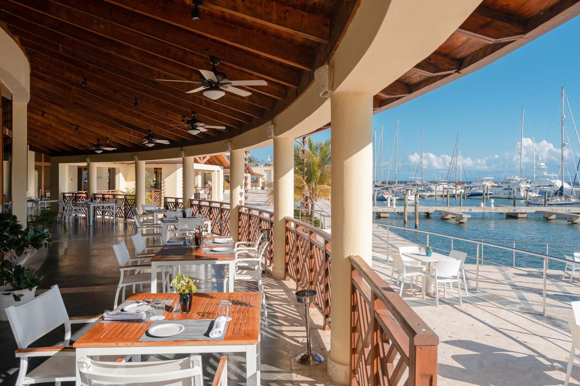 The Bannister Hotel & Yacht Club By Mint Samana 外观 照片